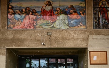 Multinational service members tour religious sites during the West Africa Religious Affairs Symposium (WARAS) in Ghana