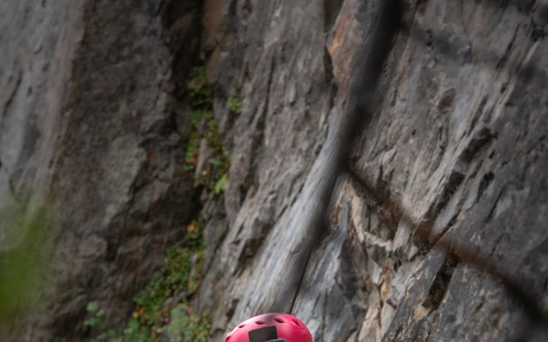 MTX 26-3 | 3/25 Conducts a Rappelling Course