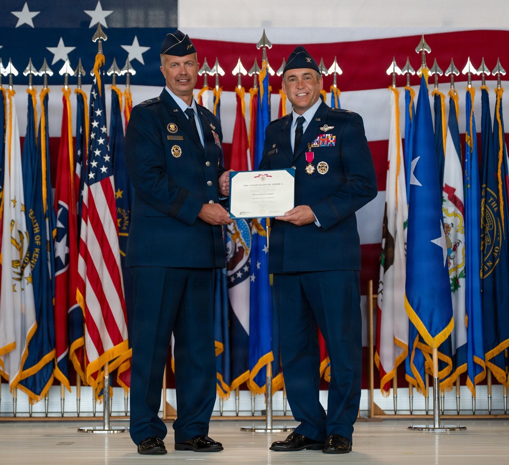 5th Bomb Wing welcomes new commander