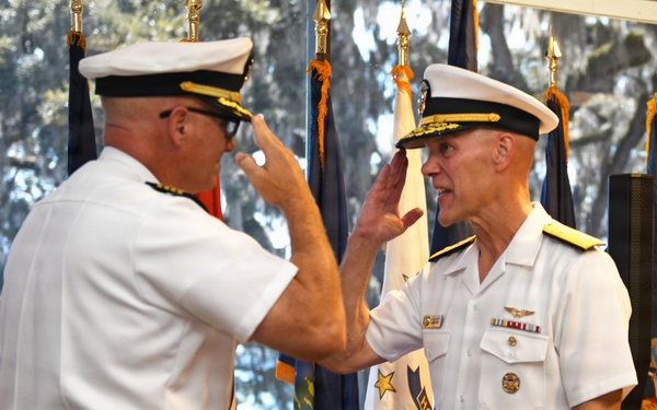 Hill Relieves Hewitt as Commander, Navy Region Southeast