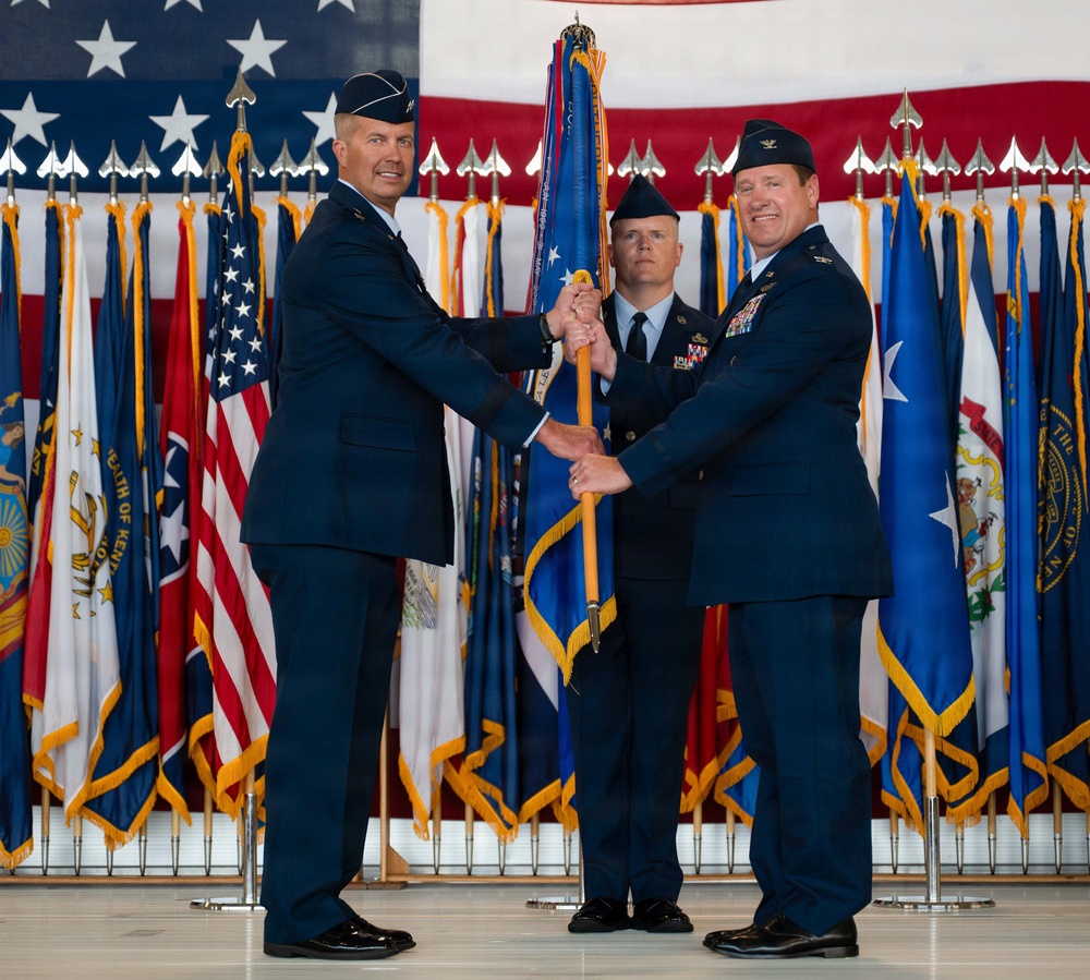5th Bomb Wing welcomes new commander