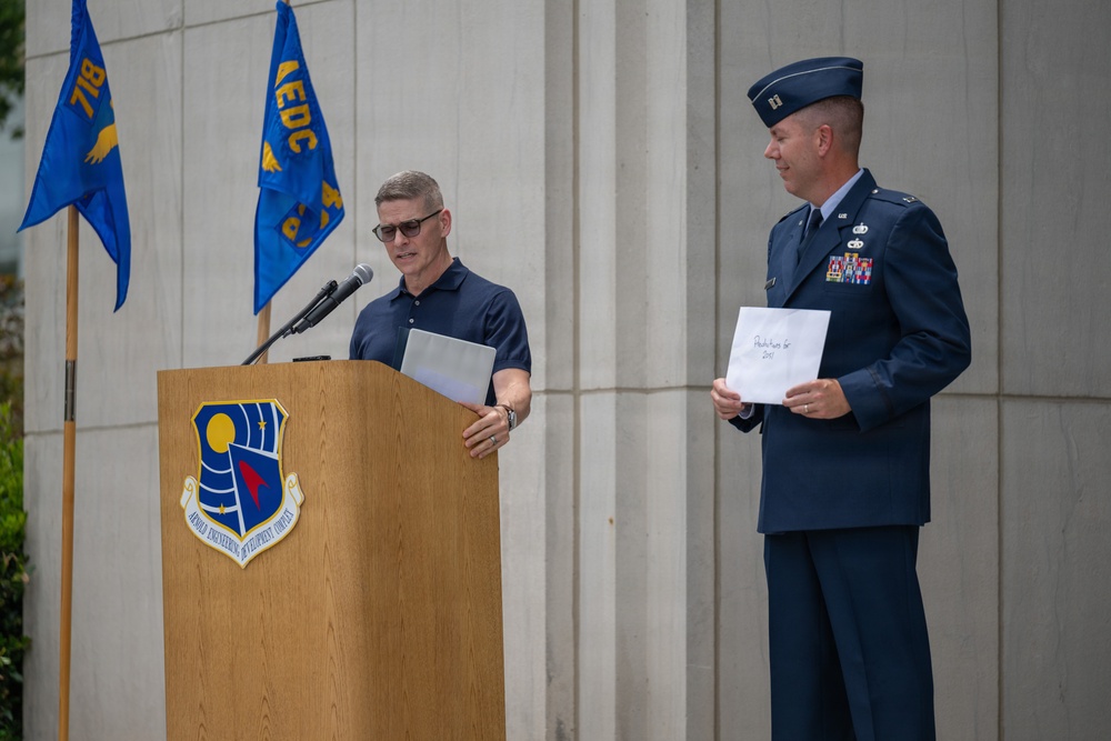 AEDC unveils time capsule during 75th anniversary open house