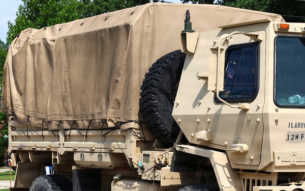 Illinois Army National Guard Helps North Riverside (IL) Celebrate 250 Years of Freedom