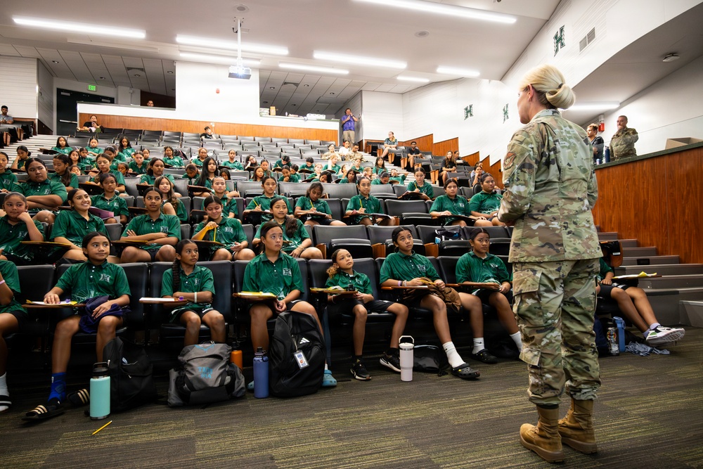 Pacific Air Forces and 94th Army Air and Missile Defense Command Deputy Commanders visit the Youth Impact Program