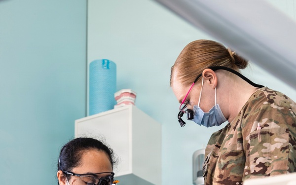 U.S., PNGDF deliver care during Tamiok Strike 26