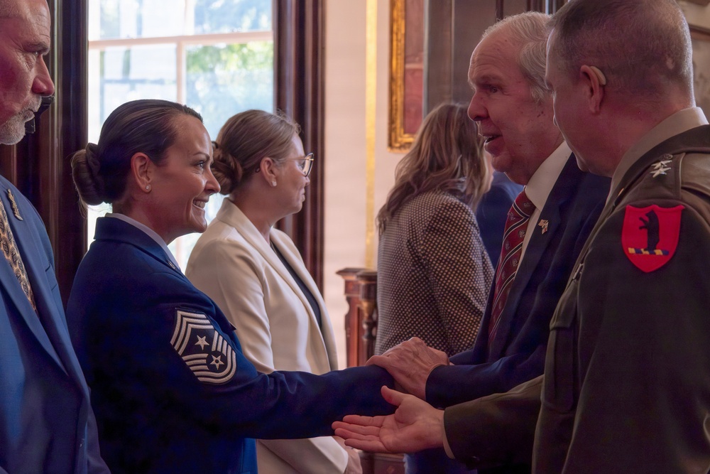 Missouri National Guard hosts Panamanian ambassador and defense attache