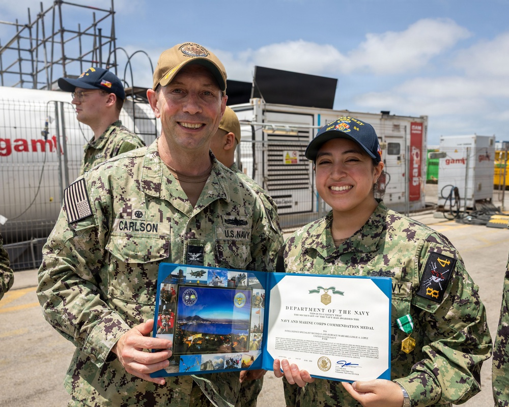 Commander of CTF 64 awards USS Bulkeley (DDG 84) Sailors
