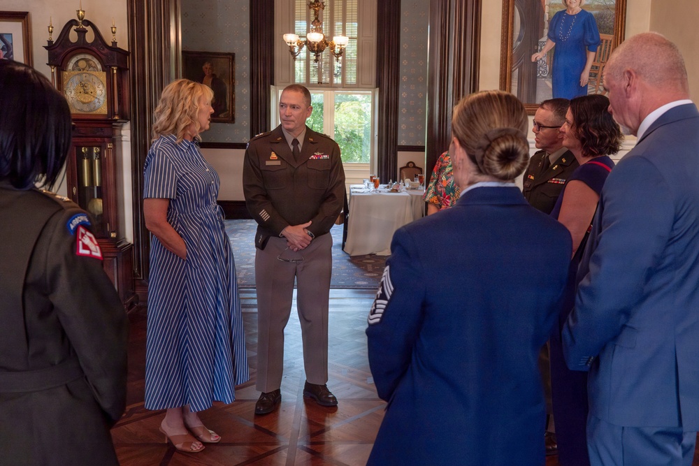 Missouri National Guard hosts Panamanian ambassador and defense attache