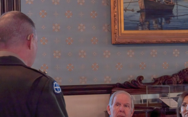Missouri National Guard hosts Panamanian ambassador and defense attache