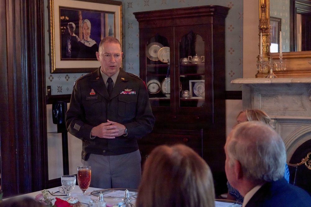 Missouri National Guard hosts Panamanian ambassador and defense attache
