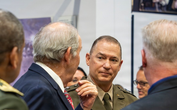 Missouri National Guard hosts Panamanian ambassador and defense attachee