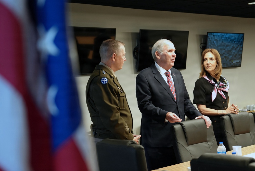 Missouri National Guard hosts Panamanian ambassador and defense attache