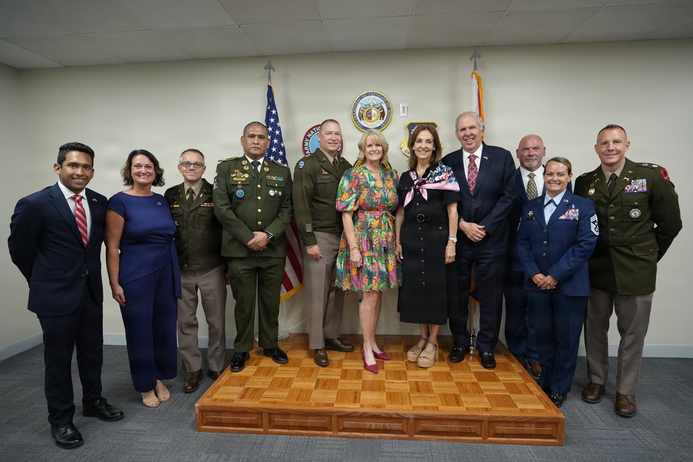 Missouri National Guard hosts Panamanian ambassador and defense attache
