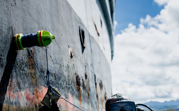 Multinational EOD technicians participate in joint ATFP training during RIMPAC 2026