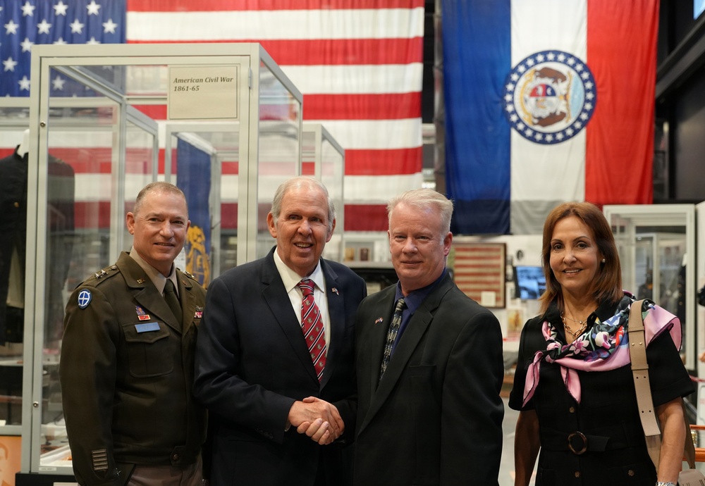 Missouri National Guard hosts Panamanian ambassador and defense attache