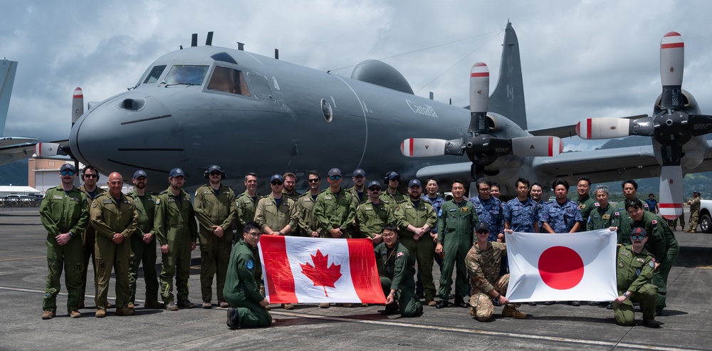 Japan Maritime Self-Defense Force and Royal Canadian Air Force group photo