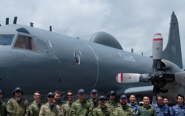 Japan Maritime Self-Defense Force and Royal Canadian Air Force group photo
