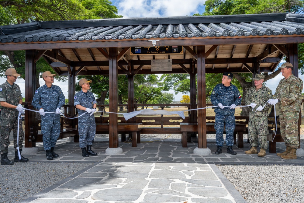 Su-Hyang-Jeong gazebo ribbon cutting ceremony