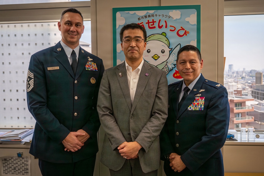 374 AW commander strengthens U.S.-Japan partnership during Tokyo engagements