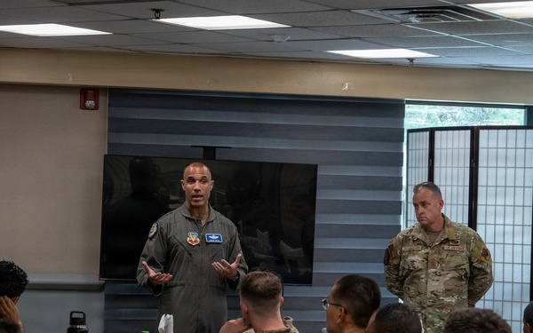 COMACC visits Team Osan