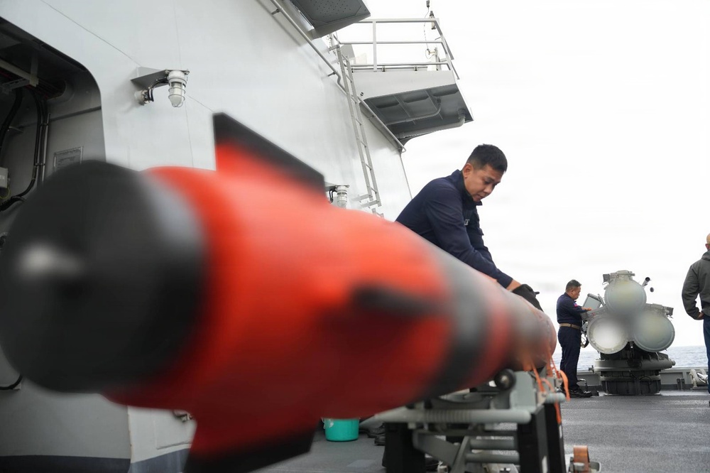 Philippine Navy ship BRP Miguel Malvar participates in combined ASW exercise during RIMPAC26
