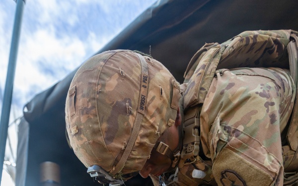 3-7 Field Artillery Conducts Live Fire Exercise at Schofield Barracks