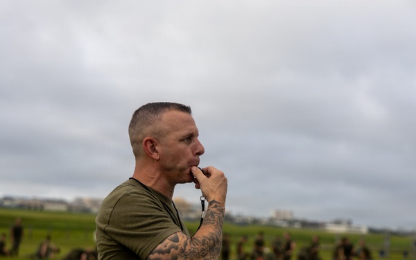 1st MAW staff noncommissioned officers participate in physical training