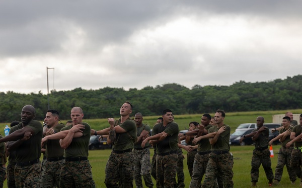 1st MAW staff noncommissioned officers participate in physical training