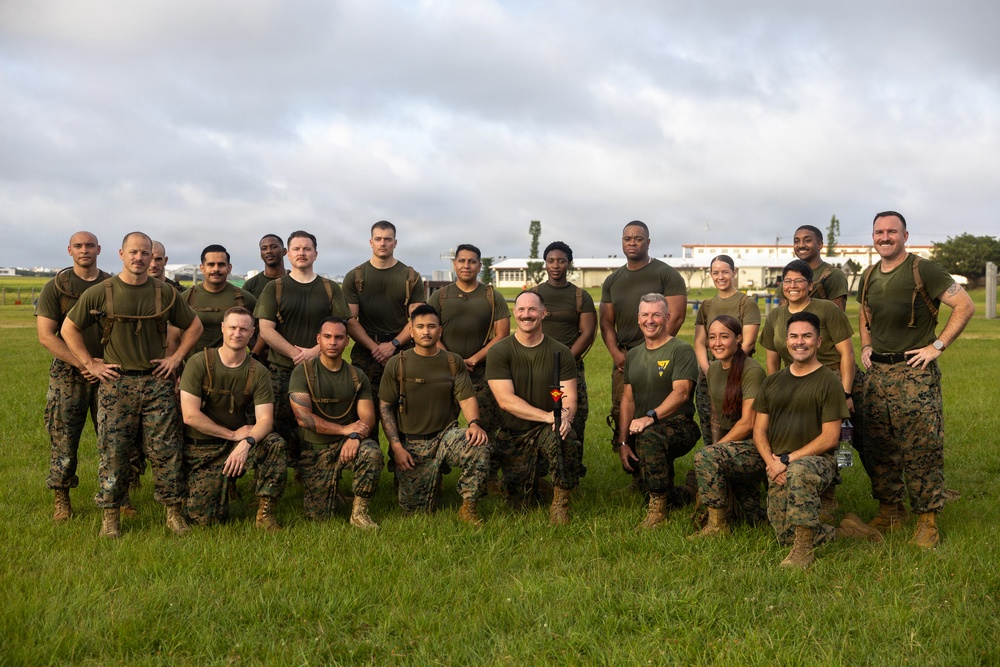 1st MAW staff noncommissioned officers participate in physical training
