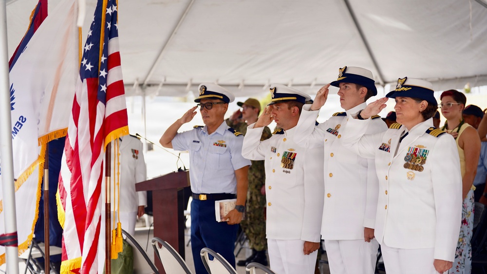 New commanding officer at helm of USCGC Myrtle Hazard
