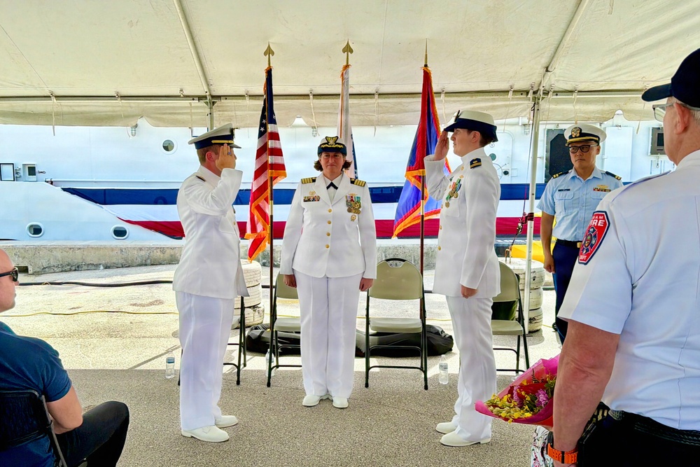 New commanding officer at helm of USCGC Myrtle Hazard
