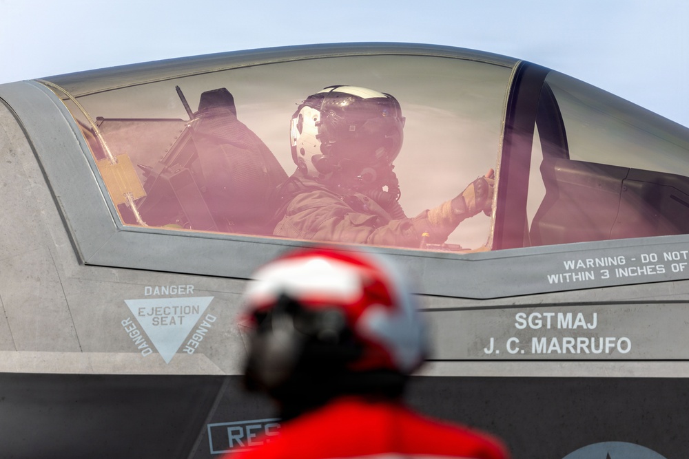 11th MEU Marines, Sailors Conduct Flight Operations Aboard USS Boxer