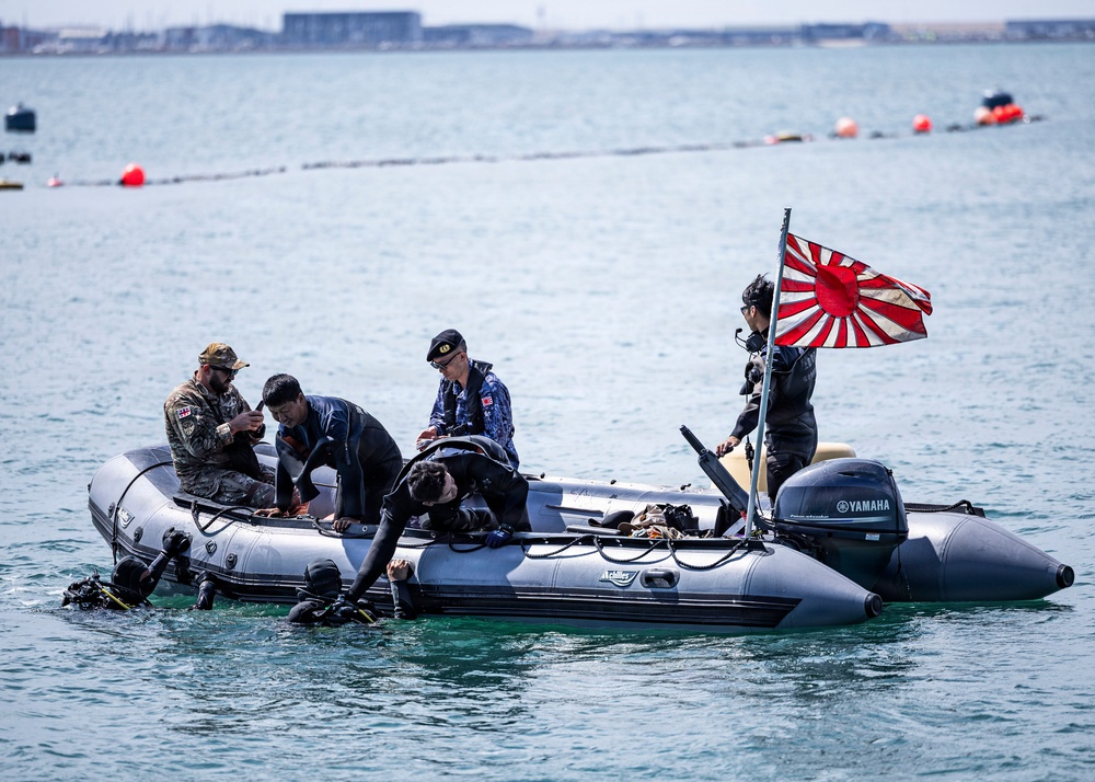 Dive Operations during Sea Breeze 26