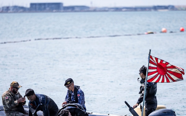 Dive Operations during Sea Breeze 26