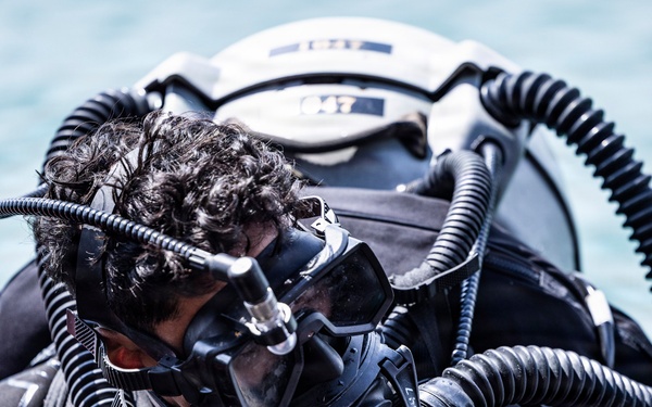 Dive Operations during Sea Breeze 26