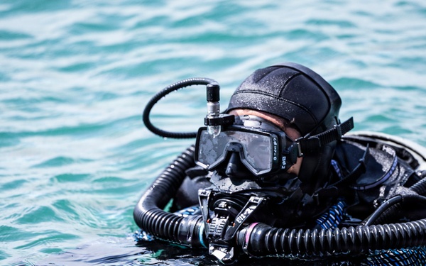 Dive Operations during Sea Breeze 26