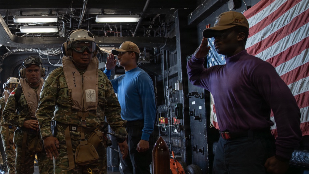 Multinational key leaders, congressional staff delegation tour USS Essex