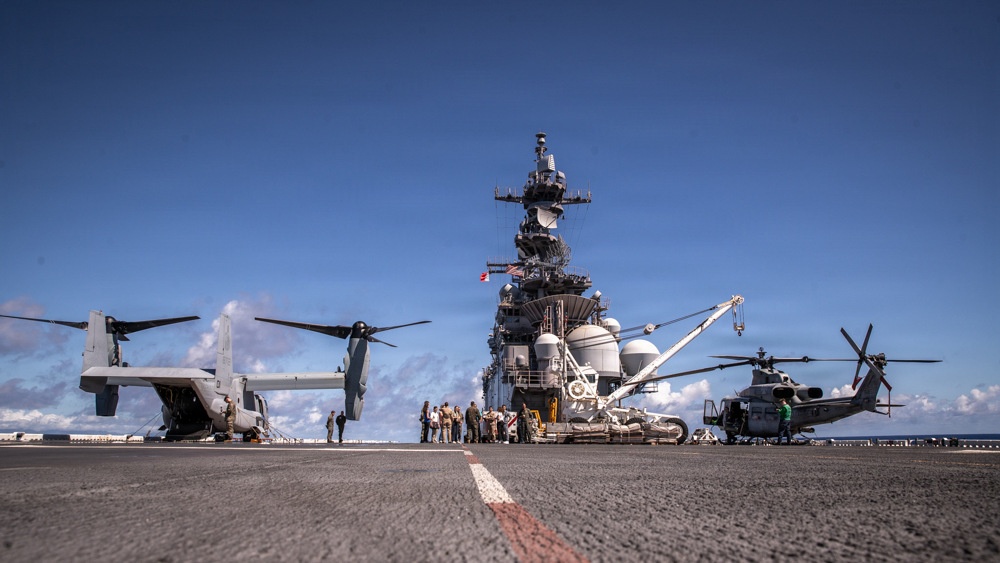 Multinational key leaders, congressional staff delegation tour USS Essex