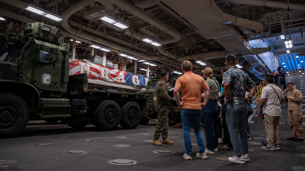 Multinational key leaders, congressional staff delegation tour USS Essex