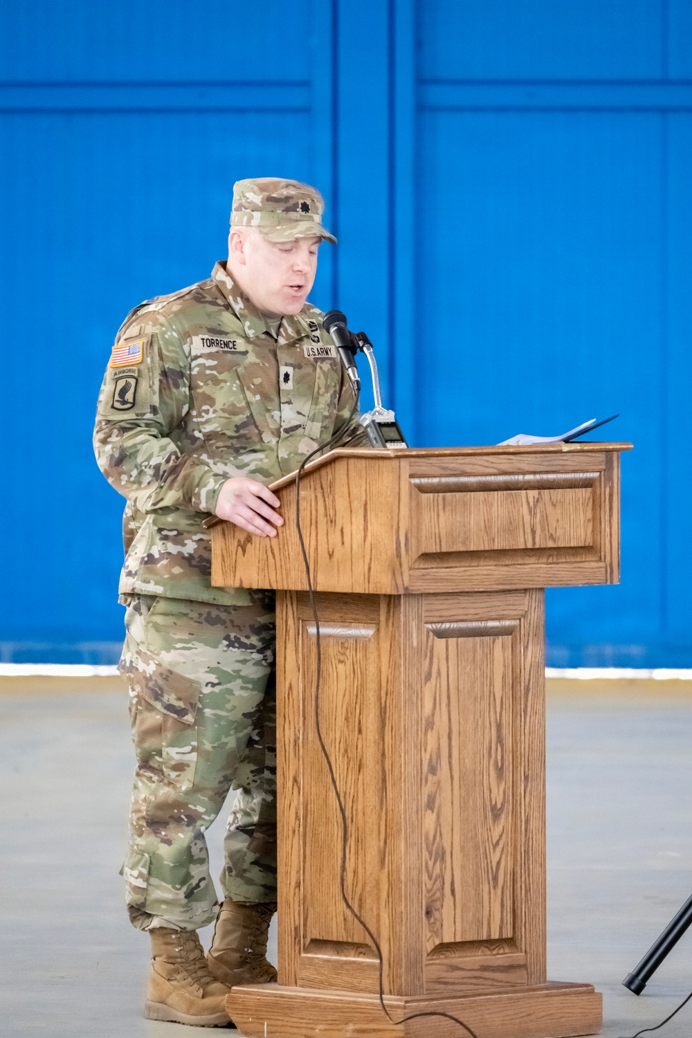 39th Strategic Signal Battalion Changes Command.
