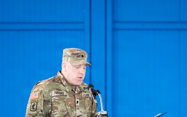 39th Strategic Signal Battalion Changes Command.