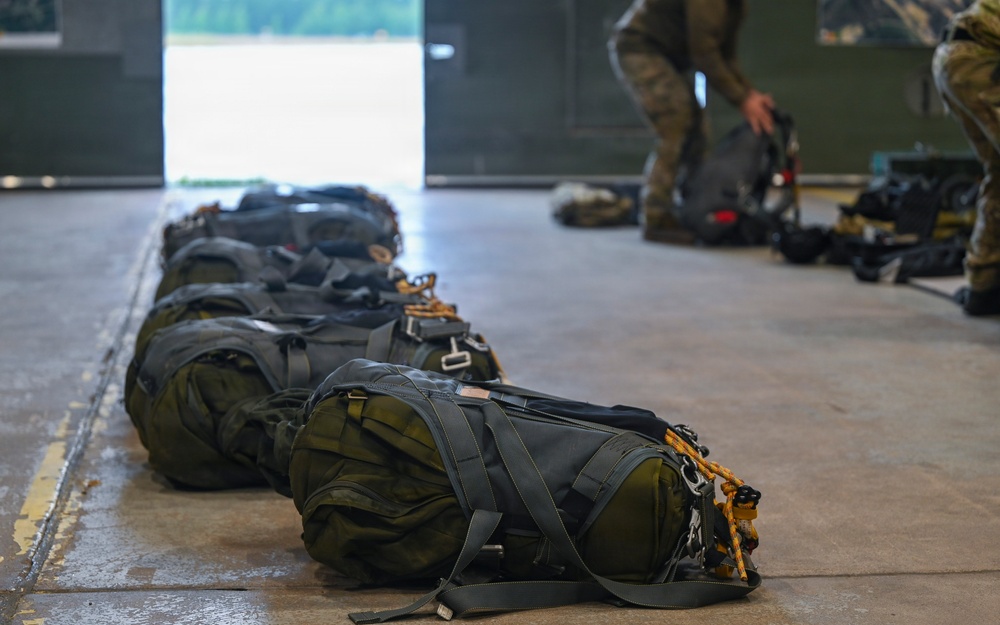 Strengthening the Alliance: 352nd SOW Conducts Bilateral Training with Finnish SOF