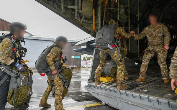 Strengthening the Alliance: 352nd SOW Conducts Bilateral Training with Finnish SOF