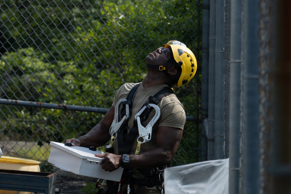 Tower Climbing with the 213th Engineering Installation