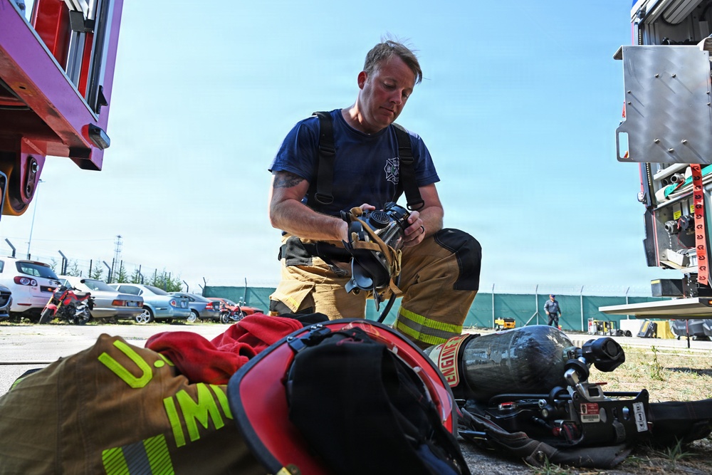 Firefighters Practice Domestic Fire Response in Italy