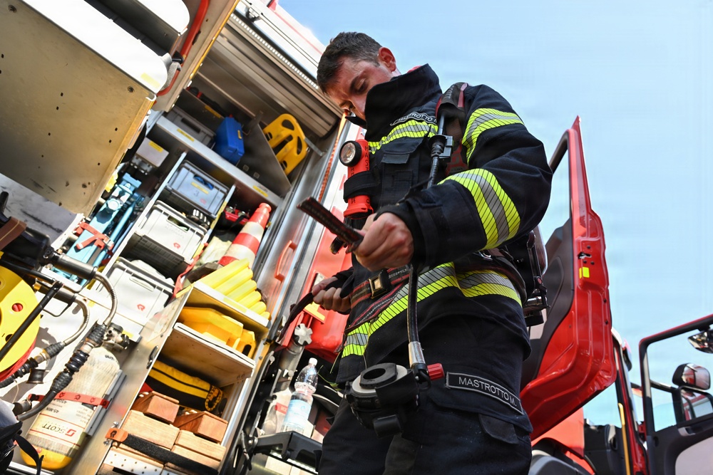 Firefighters Practice Domestic Fire Response in Italy