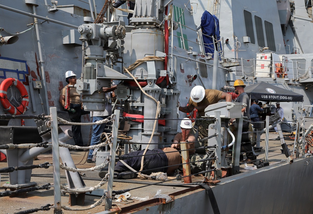 SIMA Norfolk Performs Critical SLAD Replacement Aboard USS Stout (DDG 55)