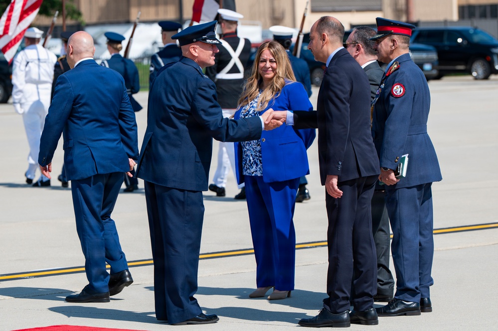89th Airlift Wing supports arrival of Iraqi prime minister