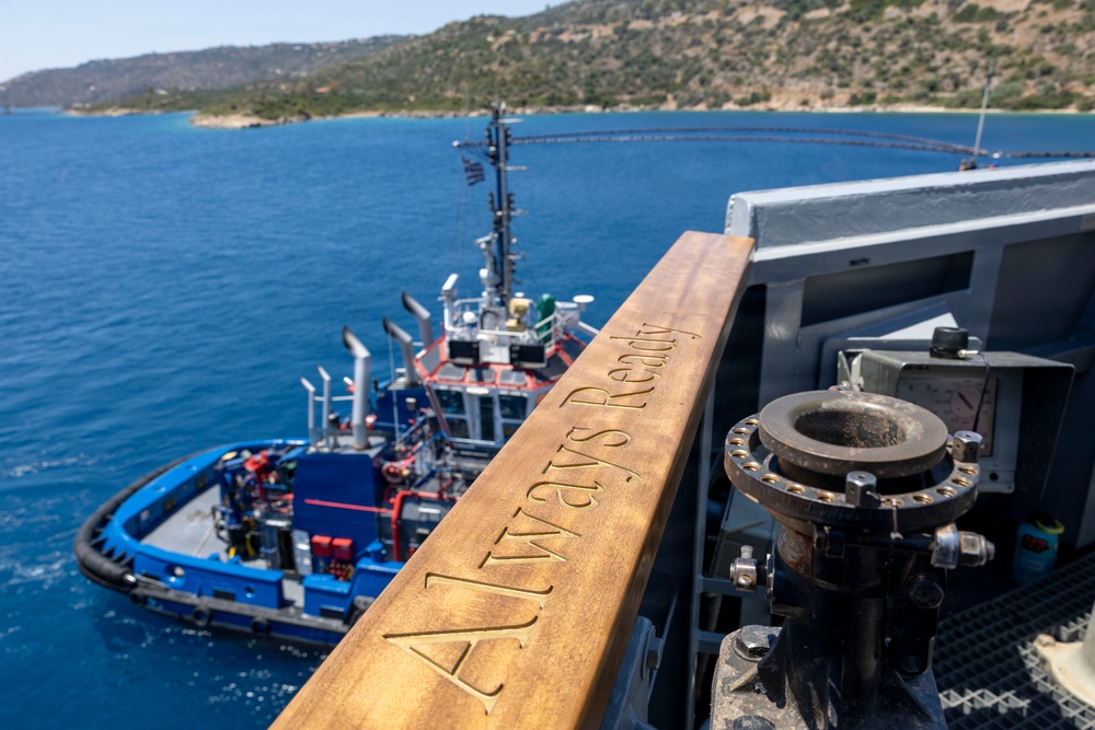 DDG 117 Pulls Out Of Souda Bay