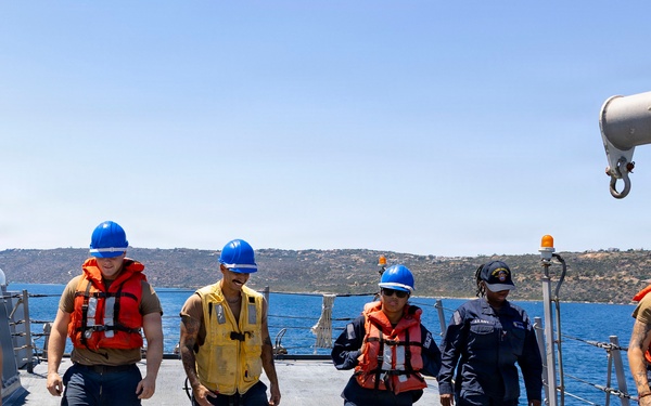 DDG 117 Pulls Out Of Souda Bay